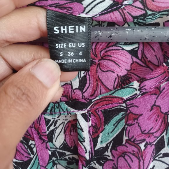 FLOWERED BLOUSE FOR WOMEN SIZE SMALL - Picture 7 of 10